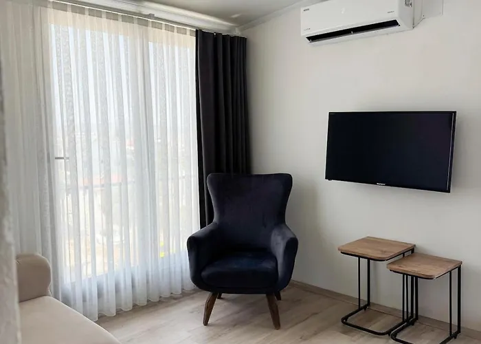 Aden Suits Teras فتحية